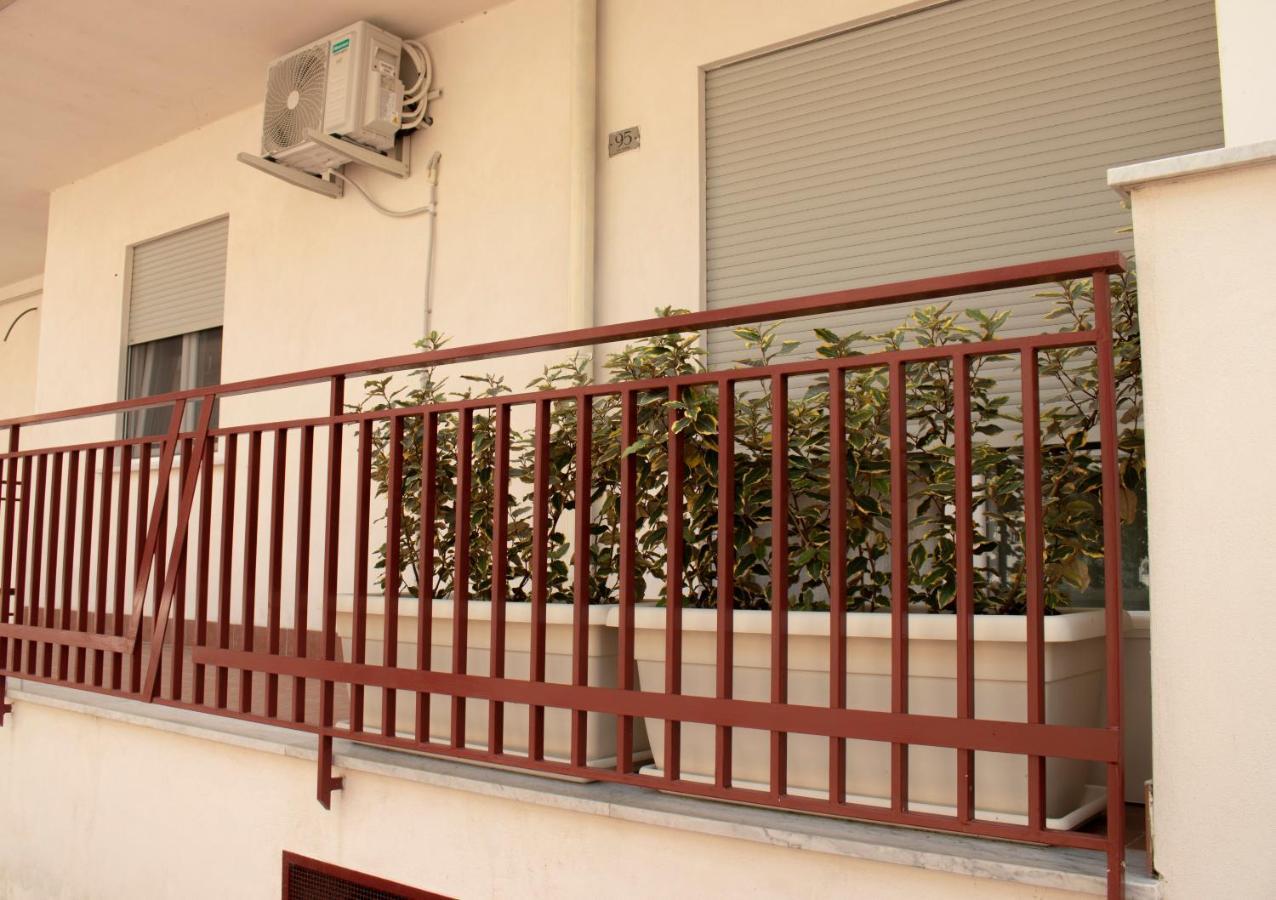 Appartamento Via Roma Recale Екстериор снимка